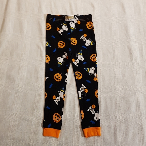 Peanuts Halloween boys or girls size 3T pajama bottoms - Picture 1 of 3